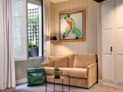 Le Senat 4* Parijs